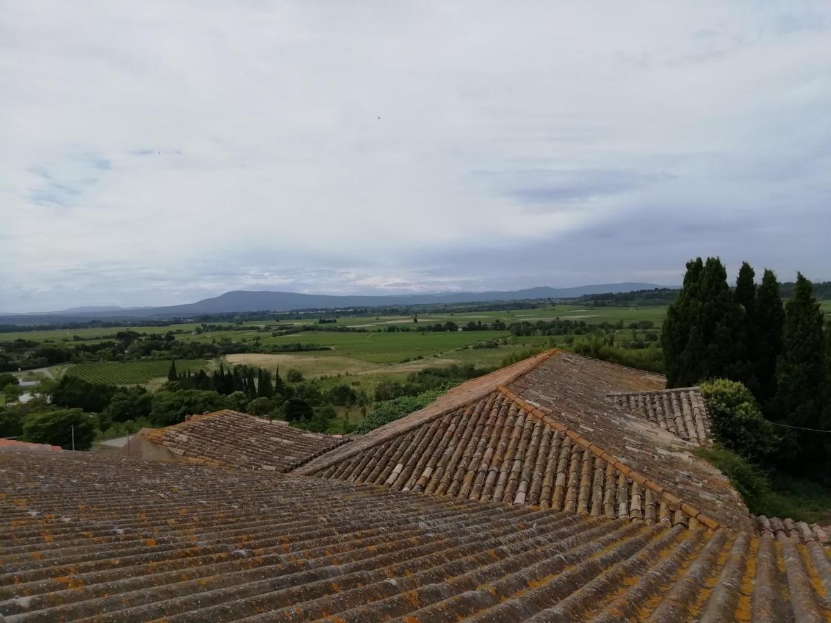 Ancienne caserne du château Azille Extérieur photo